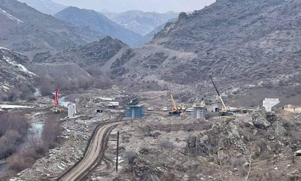 Rusiya Laçında yol çəkir: kimə, niyə, nə üçün?